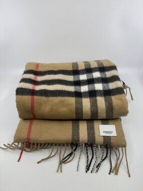 Authentic Burberry London Thick Cashmere Unisex Winter Scarf (New, Without Tags)